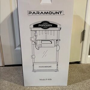 Paramount Black Popcorn Machine - Classic Countertop Popper